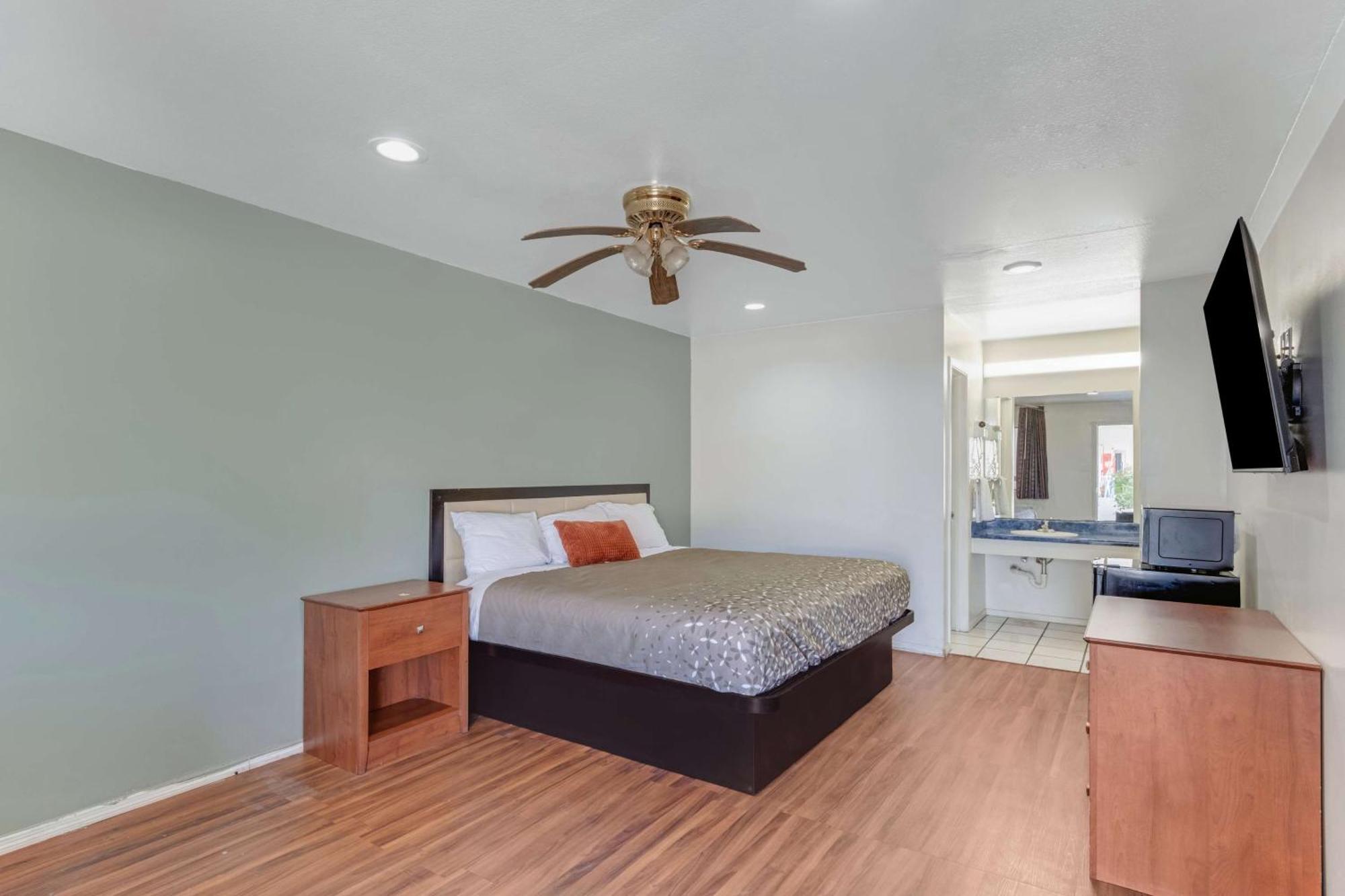 Americas Best Value Inn San Antonio Downtown Riverwalk Bagian luar foto
