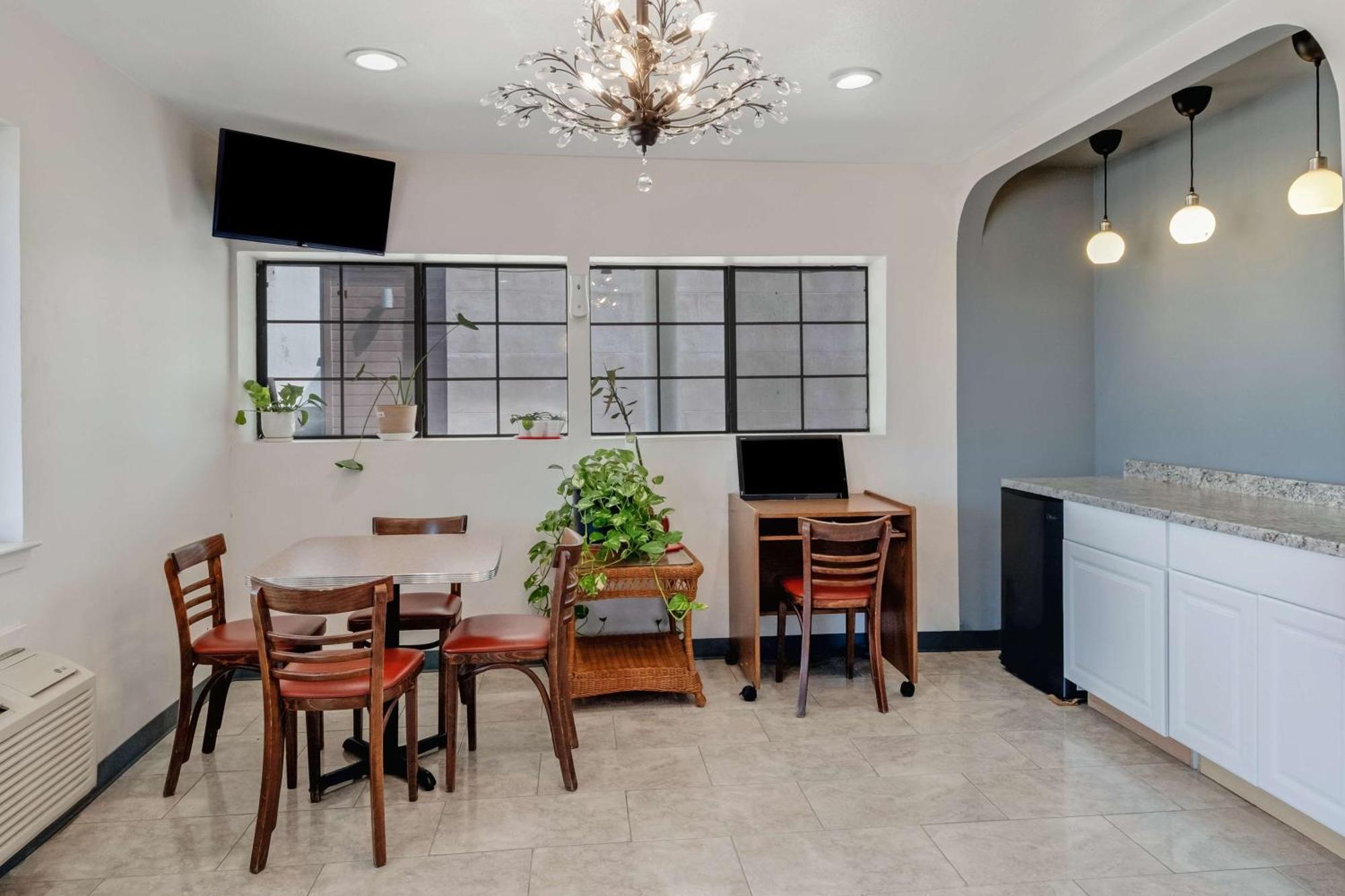Americas Best Value Inn San Antonio Downtown Riverwalk Bagian luar foto