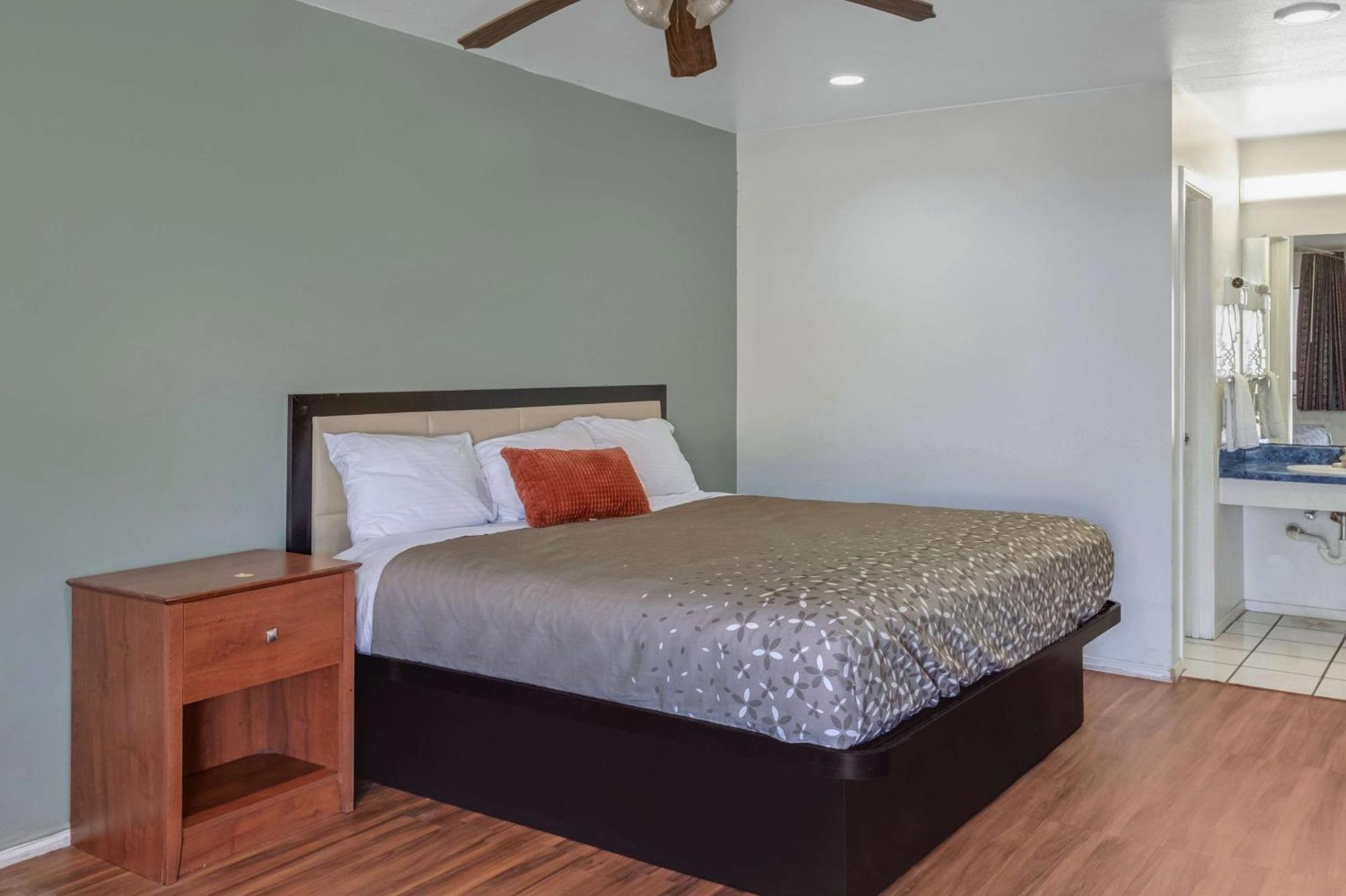 Americas Best Value Inn San Antonio Downtown Riverwalk Bagian luar foto