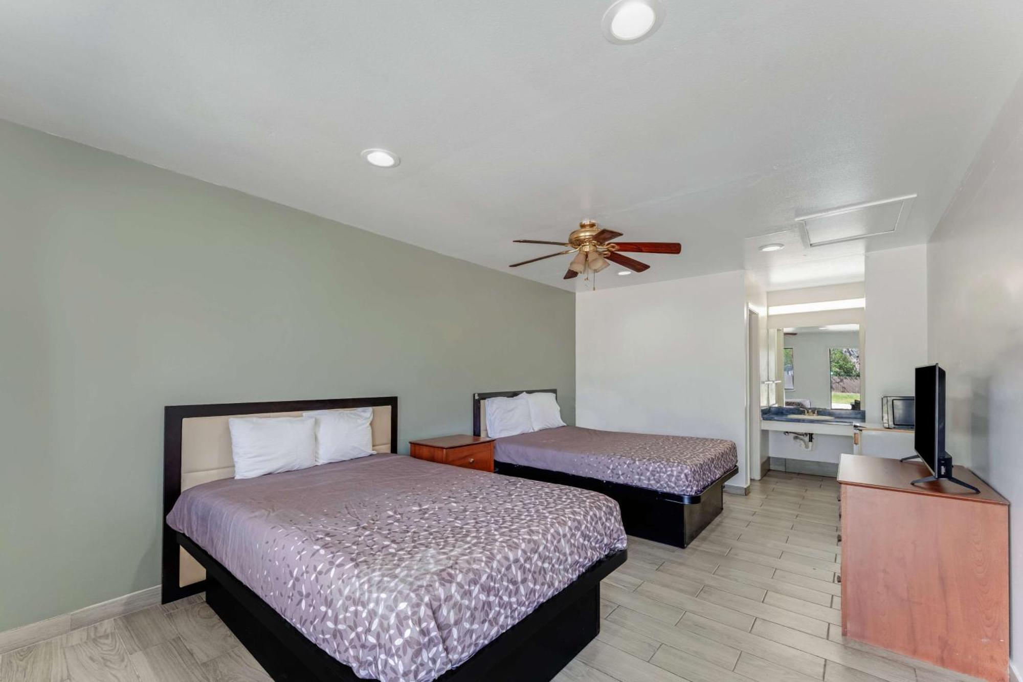 Americas Best Value Inn San Antonio Downtown Riverwalk Bagian luar foto